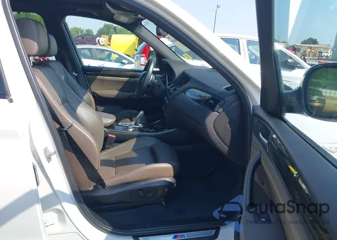 2014 BMW X3 xDrive28I z USA, uszkodzony, nr VIN 5UXWX9C59E0D32464